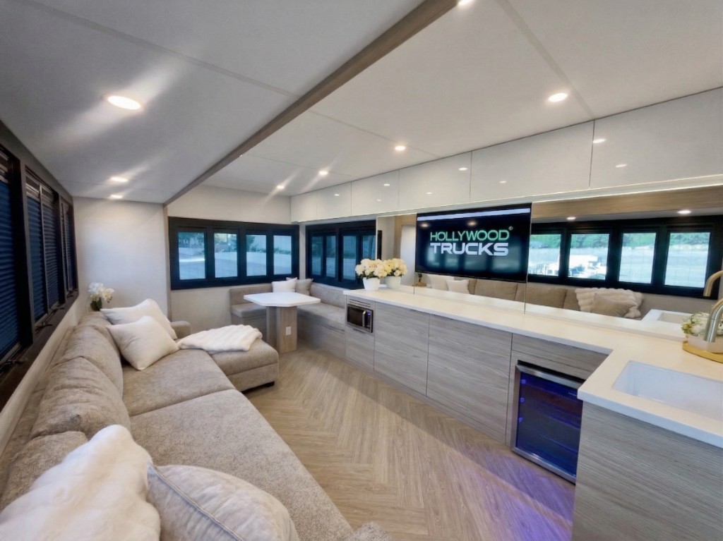 1 Room Ecoluxe® Talent interior view 1